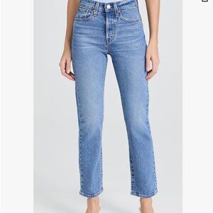 Levi's Women's Premium Wedgie Straight Jeans - Size 28x28, Color: Medium Wash